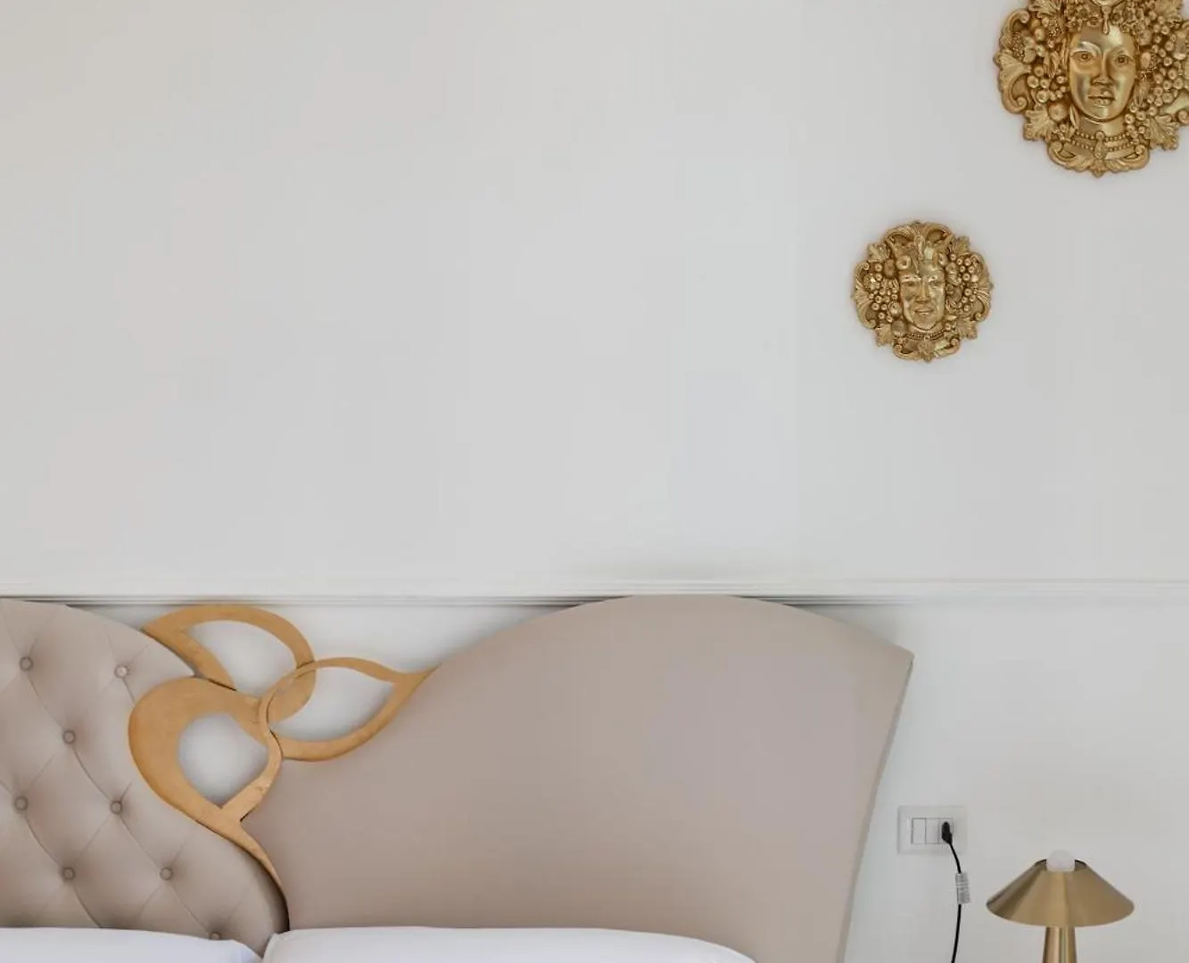 Aparthotel Golden Suites By Dimorra Naples
